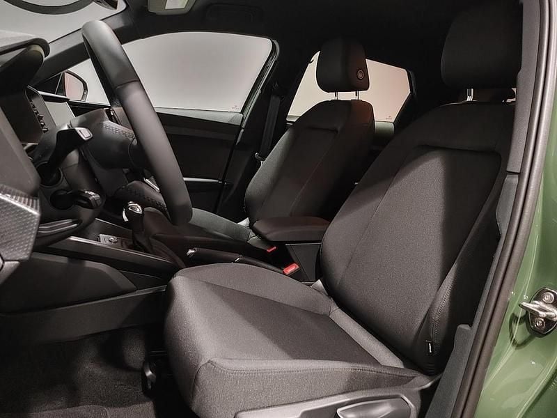 Neu Audi A1 Sportback Attraction 115 PS (84 kW) 2026 Grün Kleinwagen