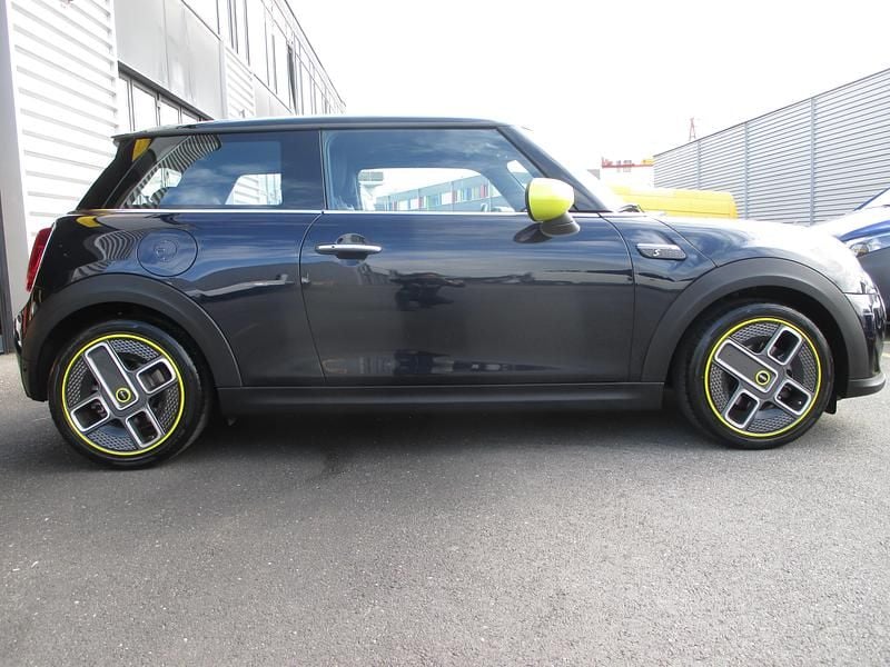 Gebraucht Mini Cooper SE 135 kW (184 PS) 2022 Kleinwagen