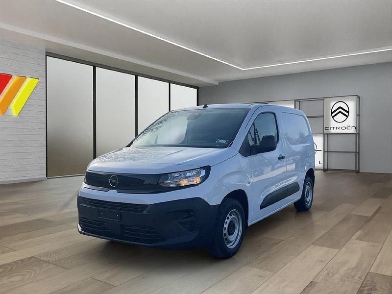 Neu Opel Combo S 110 PS (80 kW) 2025 Limousine