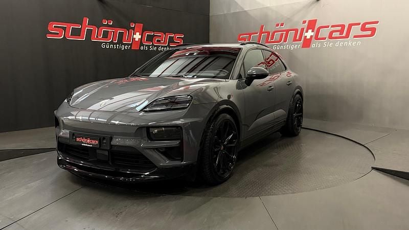 Gebraucht 2025 Porsche Macan Turbo SUV | CHF 107’900 (Superpreis) - Bild 1/4