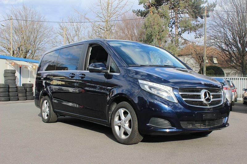 Gebraucht 2017 Mercedes V220 Exclusive Van / Kleinbus | CHF 35’600 (Fairer Preis) - Bild 1/4