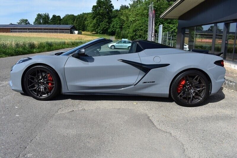 Neu Chevrolet Corvette 646 PS (475 kW) 2025 Grau Cabrio