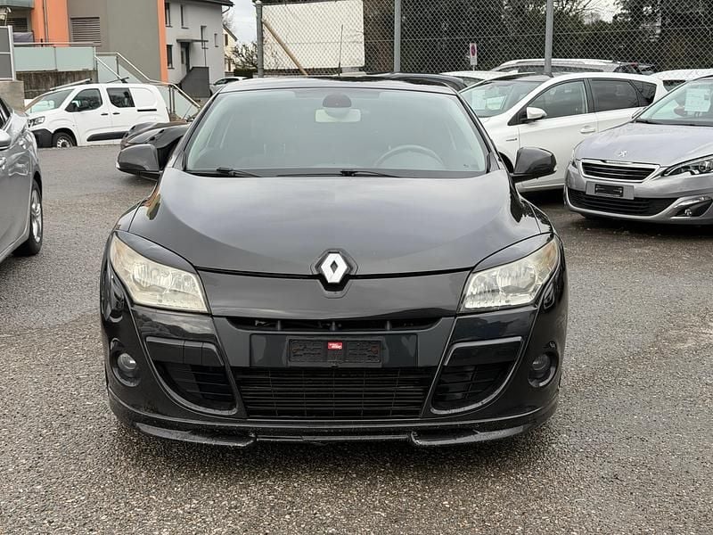 Gebraucht Renault Mégane III Dynamique 180 PS (132 kW) 2009 Coupé