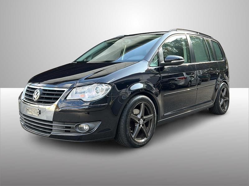 Gebraucht 2010 VW Touran Trendline Van / Kleinbus | CHF 5’900 (Fairer Preis) - Bild 1/4