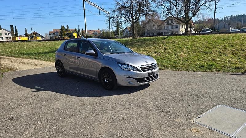 Gebraucht Peugeot 308 Active 125 PS (91 kW) 2013