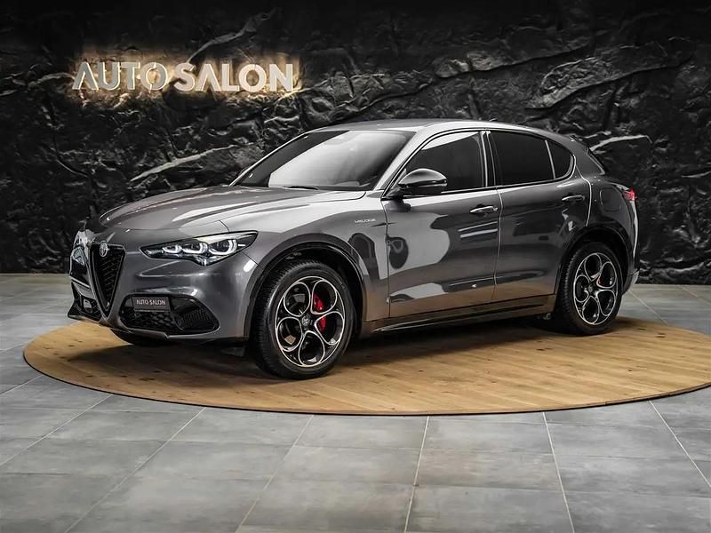 Gebraucht Alfa Romeo Stelvio Sprint 210 PS (154 kW) 2026 Gray SUV