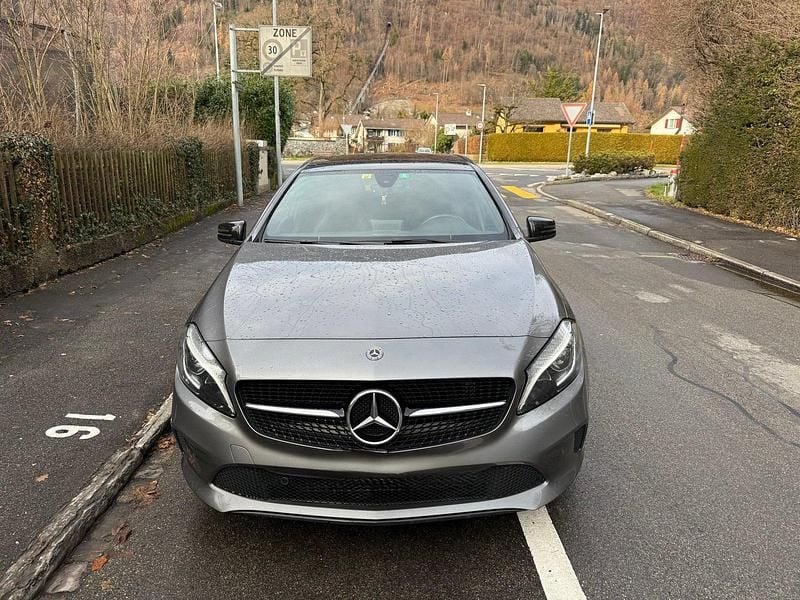 Gebraucht Mercedes A200 Night 156 PS (114 kW) 2017 Limousine