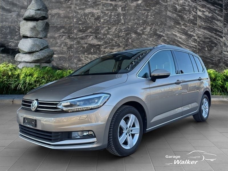 Gebraucht 2016 VW Touran Comfortline Van / Kleinbus | CHF 20’900 (Teuer) - Bild 1/4