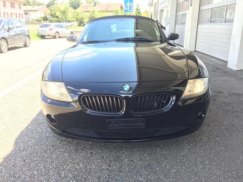 Gebraucht 2004 BMW Z4 Cabrio | CHF 8’500 (Fairer Preis) - Bild 1/4