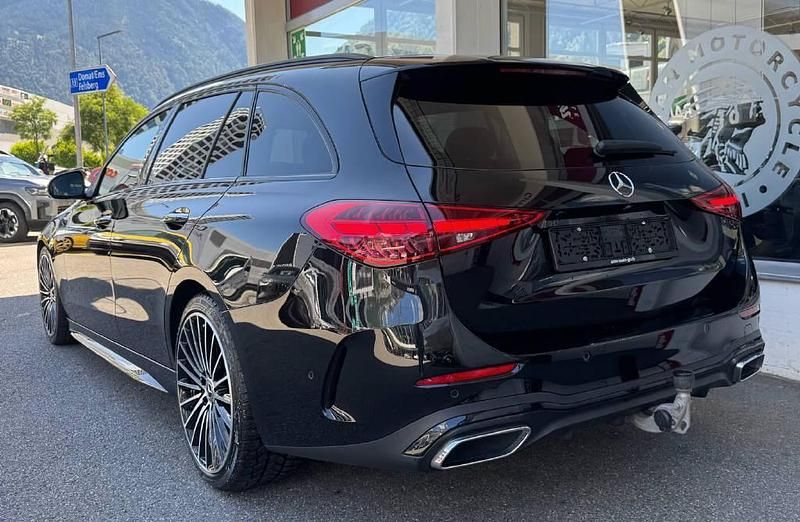 Gebraucht Mercedes C300e AMG line 258 PS (189 kW) 2022 Schwarz Kombi