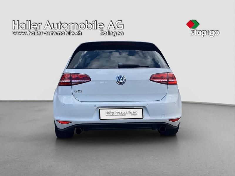Gebraucht VW Golf VII GTI 220 PS (161 kW) 2015 Limousine