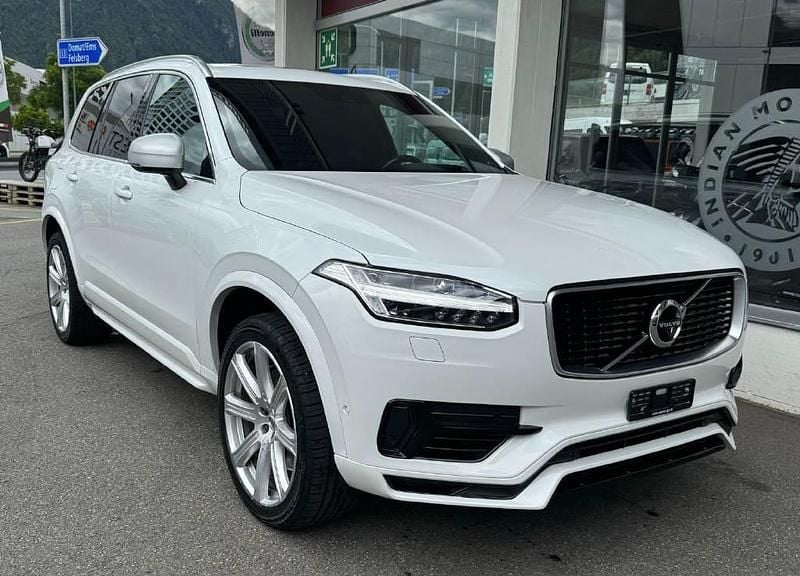 Weiss Gebraucht 2016 Volvo XC90 R-Design SUV | CHF 34’900 (Fairer Preis) - Bild 1/4