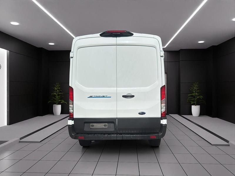 Gebraucht Ford E-Transit Trend 135 kW (184 PS) 2022 Van