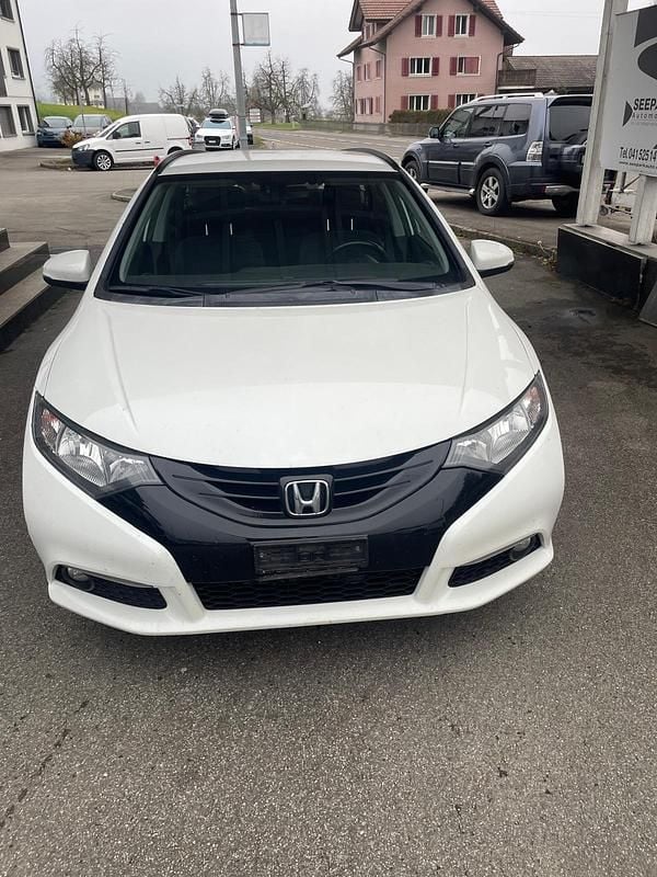 Gebraucht 2014 Honda Civic S Kombi | CHF 3’499 (Guter Preis) - Bild 1/4