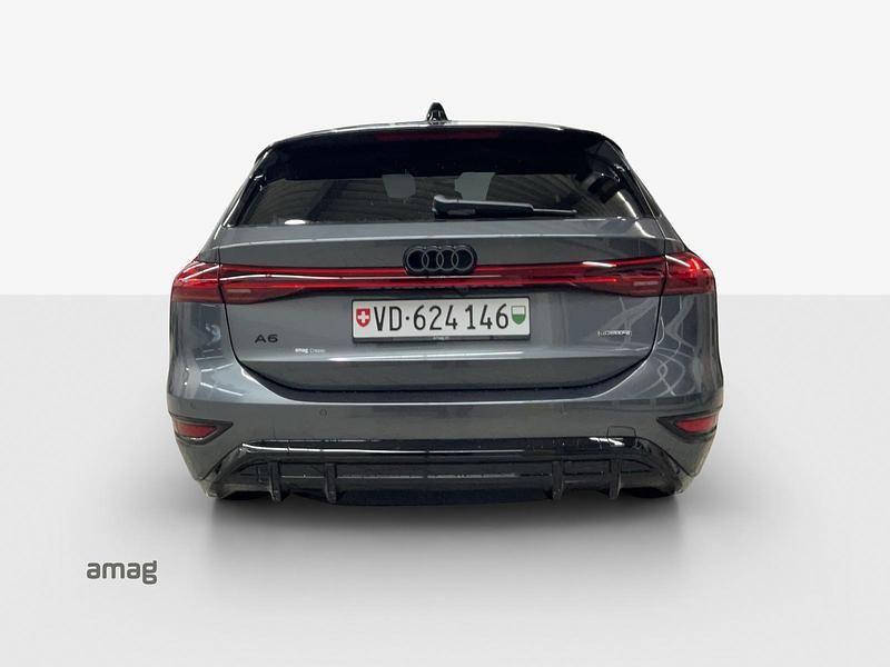 Gebraucht Audi A6 e-tron Advanced 315 kW (429 PS) 2025 Daytonagrau perleffekt Kombi