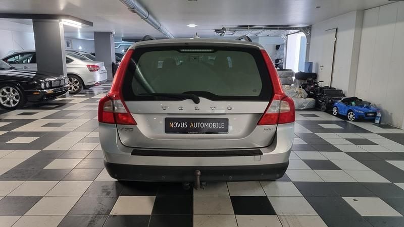 Gebraucht Volvo V70 Summum 163 PS (119 kW) 2009 Kombi