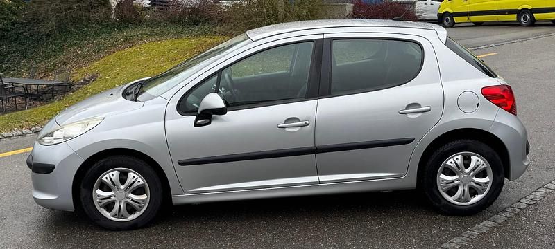 Gebraucht Peugeot 207 95 PS (69 kW) 2008