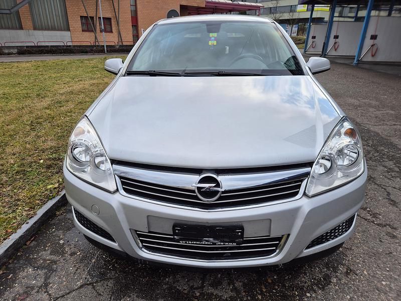 Gebraucht Opel Astra Enjoy 115 PS (84 kW) 2009