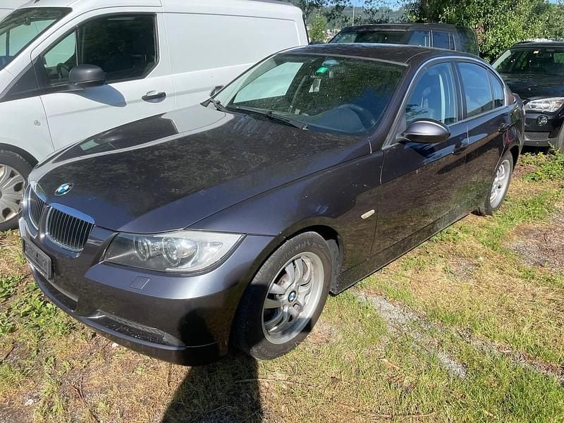 Gebraucht BMW 325 218 PS (160 kW) 2006