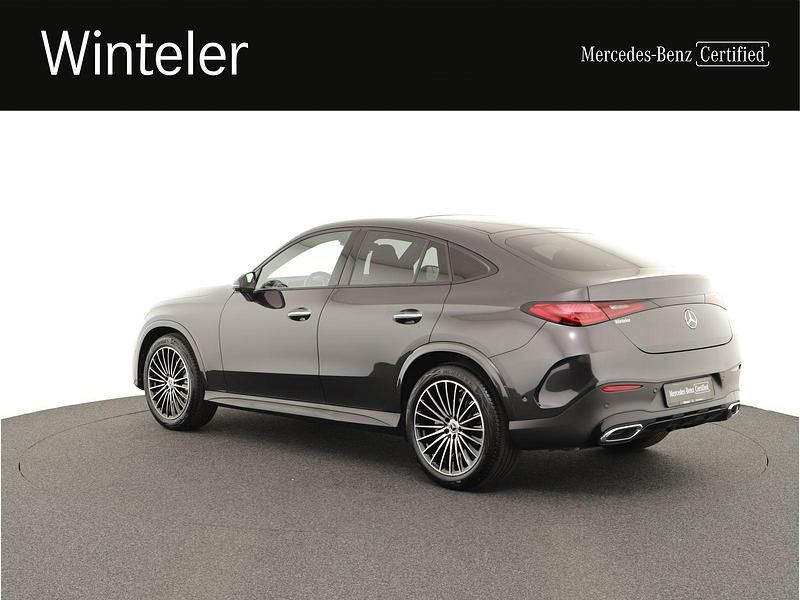 Gebraucht Mercedes GLC300 269 PS (197 kW) 2024 Grau Coupé