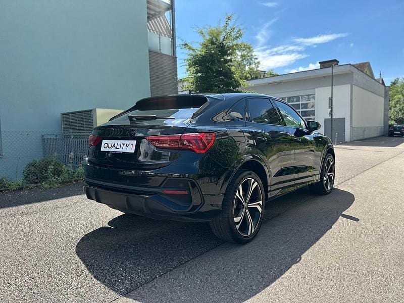 Gebraucht Audi Q3 Sportback S-Line 245 PS (180 kW) 2022 SUV