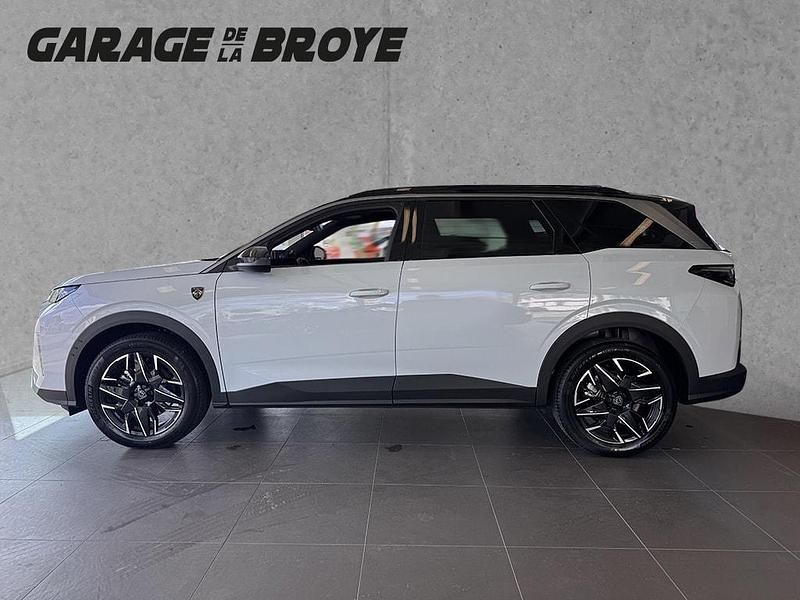 Neu Peugeot 5008 GT 145 PS (106 kW) 2025 Van / Kleinbus