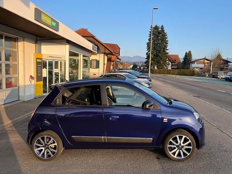 Gebraucht Renault Twingo Iconic 90 PS (66 kW) 2016 Kleinwagen