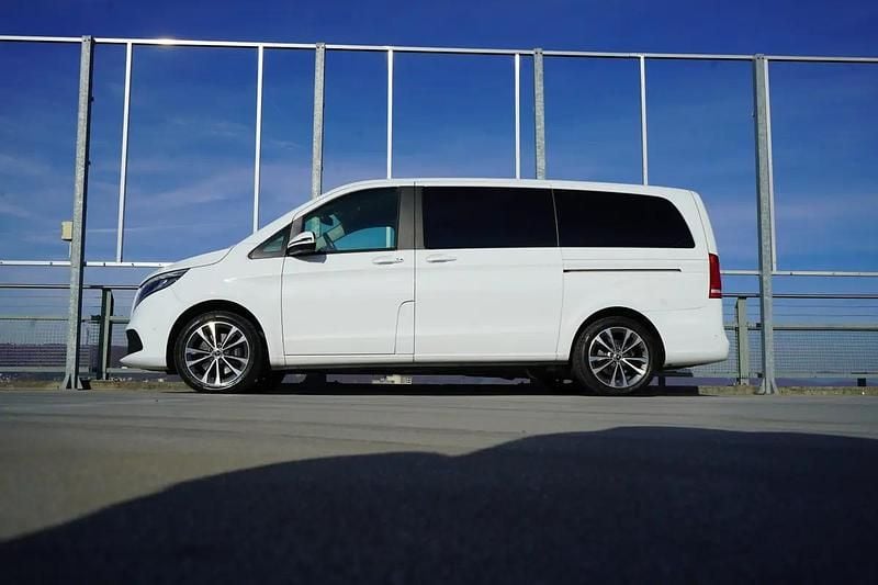 Gebraucht Mercedes 190 190 PS (139 kW) 2025 Weiss Limousine