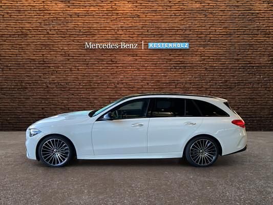 Gebraucht Mercedes C220 197 PS (144 kW) 2024 Weiss Kombi