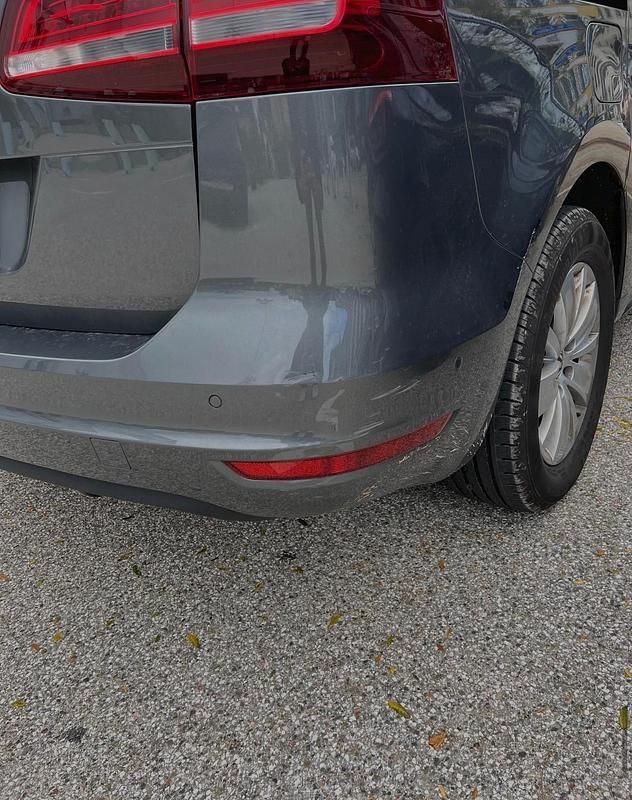 Gebraucht VW Sharan Comfortline 150 PS (110 kW) 2021 Van / Kleinbus