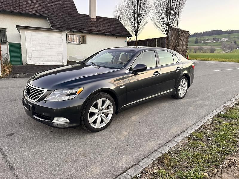 Gebraucht Lexus LS600h 444 PS (326 kW) 2007 Limousine