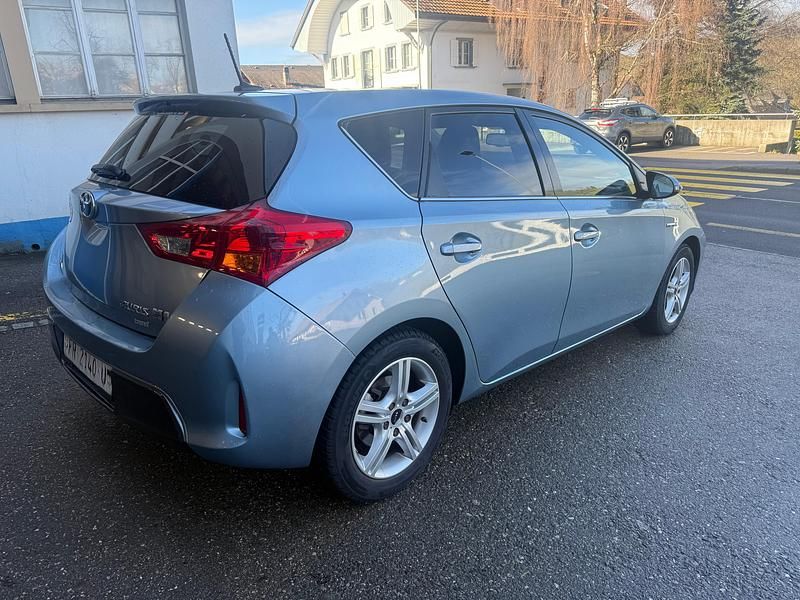 Gebraucht Toyota Auris Hybrid Trend 136 PS (100 kW) 2015