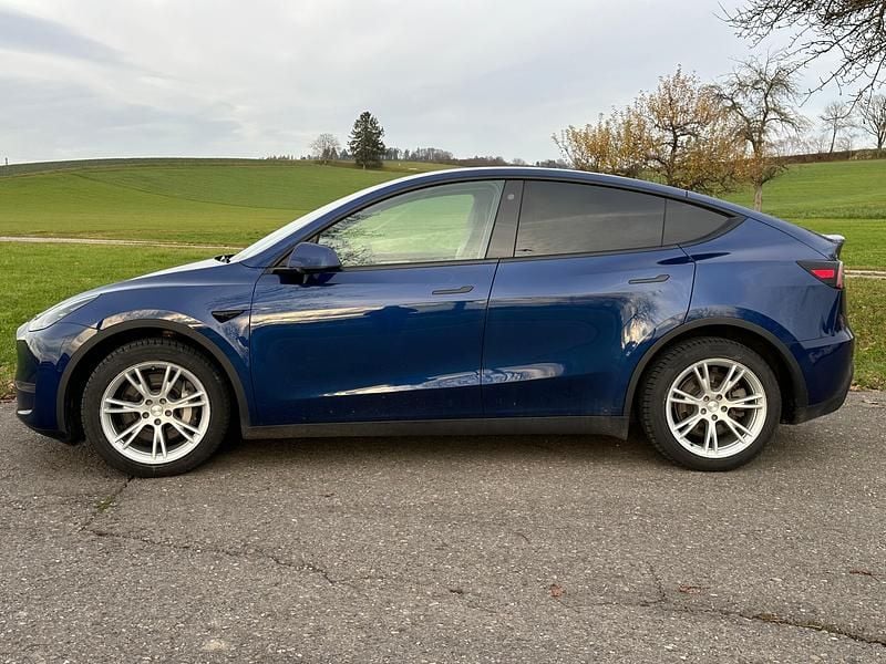 Gebraucht 2021 Tesla Model Y SUV | CHF 30’000 (Superpreis) - Bild 1/4