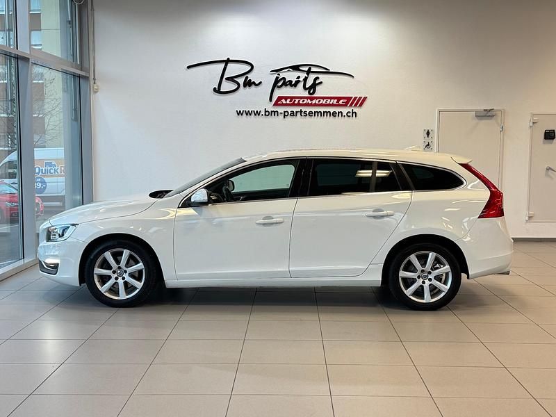 Gebraucht Volvo V60 Summum 120 PS (88 kW) 2018 Kombi