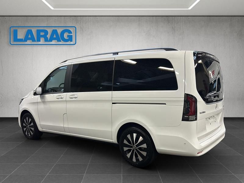 Neu Mercedes V250 Style 190 PS (139 kW) 2025 Van / Kleinbus