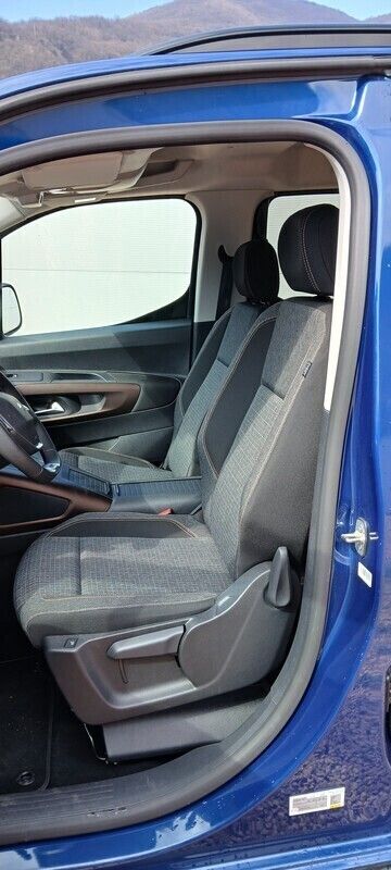 Gebraucht Peugeot Rifter GT 130 PS (95 kW) 2023 Van / Kleinbus