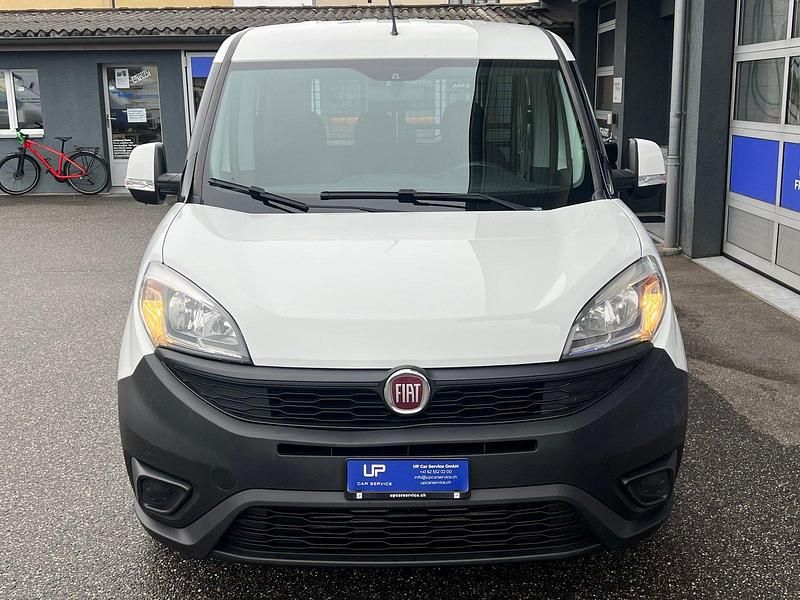 Gebraucht 2015 Fiat Doblò Van / Kleinbus | CHF 9’999 (Fairer Preis) - Bild 1/4