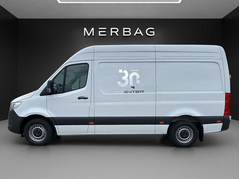 Gebraucht Mercedes Sprinter 149 PS (109 kW) 2025 Van