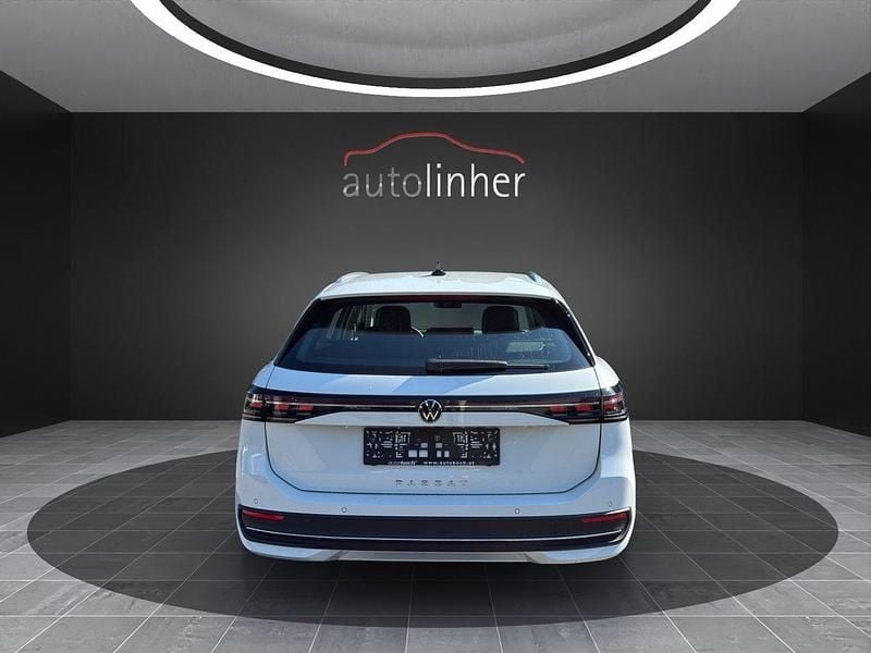 Gebraucht VW Passat Business 150 PS (110 kW) 2025 Kombi