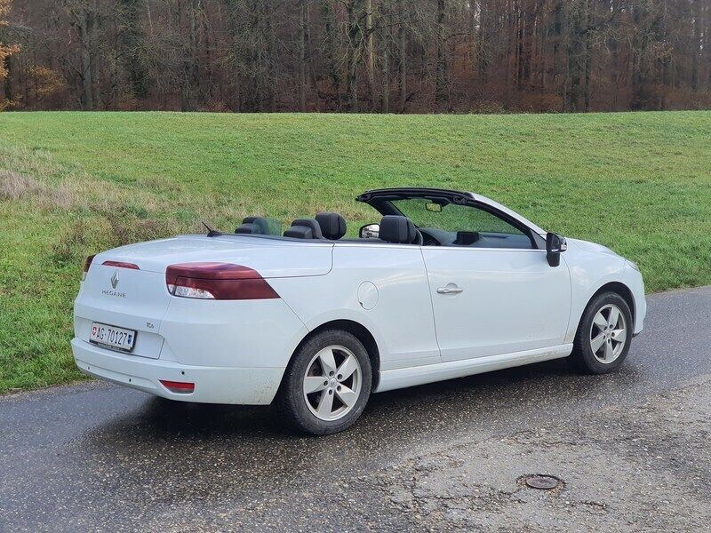 Gebraucht Renault Mégane III Dynamique 131 PS (96 kW) 2010 Cabrio
