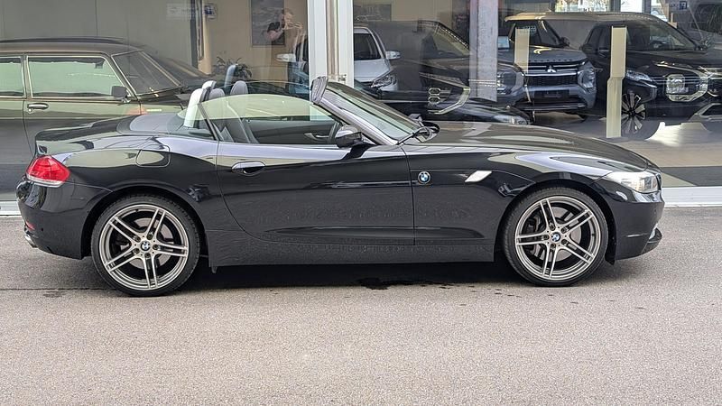 Gebraucht BMW Z4 Sport Line 306 PS (225 kW) 2009 Schwarz Cabrio