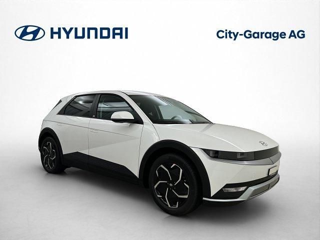 Neu Hyundai Ioniq 239 kW (325 PS) 2025 Weiss Kleinwagen