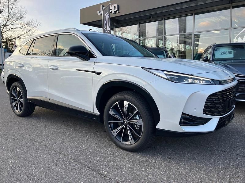 Neu MG HS Luxury 224 PS (164 kW) 2026 SUV