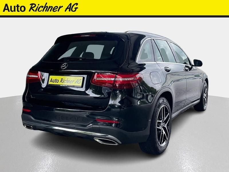 Gebraucht Mercedes GLC250 AMG line 211 PS (155 kW) 2019 Schwarz SUV