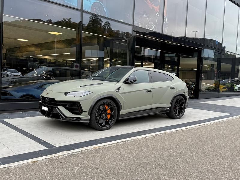 Gebraucht Lamborghini Urus 666 PS (489 kW) 2024 Schwarz SUV