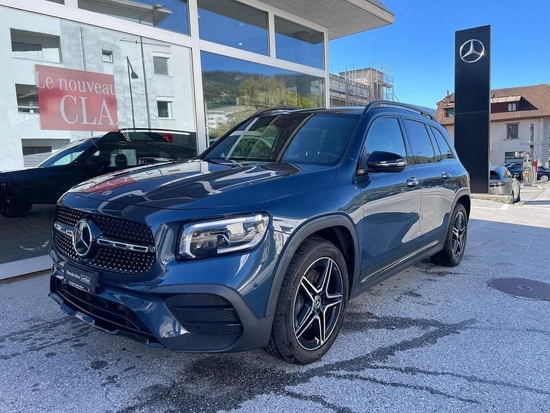 Gebraucht Mercedes GLB250 AMG line 224 PS (164 kW) 2021 SUV