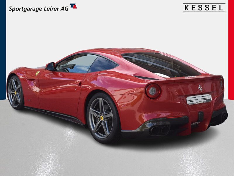 Gebraucht Ferrari F12 736 PS (541 kW) 2013 Coupé