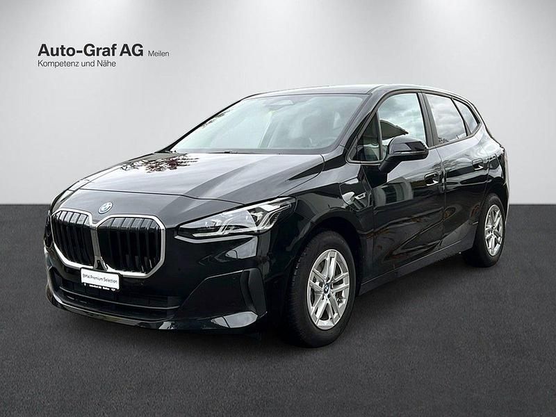 Gebraucht BMW 225 Active Tourer Comfort Edition 245 PS (180 kW) 2022 Schwarz Van / Kleinbus