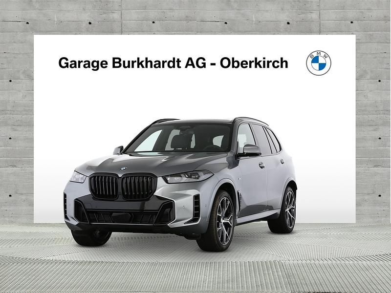 Neu BMW X5 M Sport 381 PS (280 kW) 2025 Grau SUV