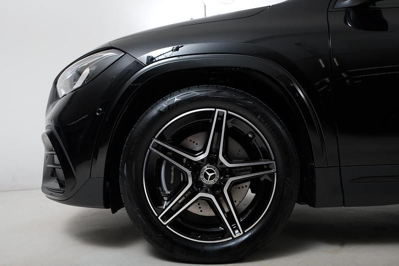 Gebraucht Mercedes GLA250 224 PS (164 kW) 2025 Schwarz SUV